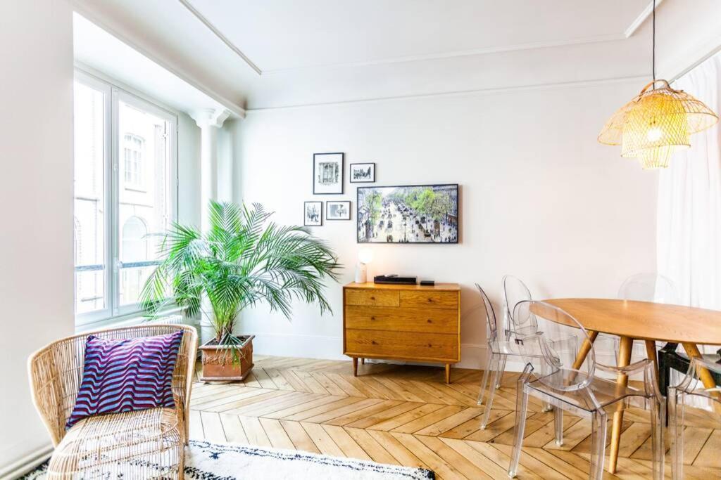 Appartement Greeter-bel Parisien De 70m2 - St Lazare Parijs